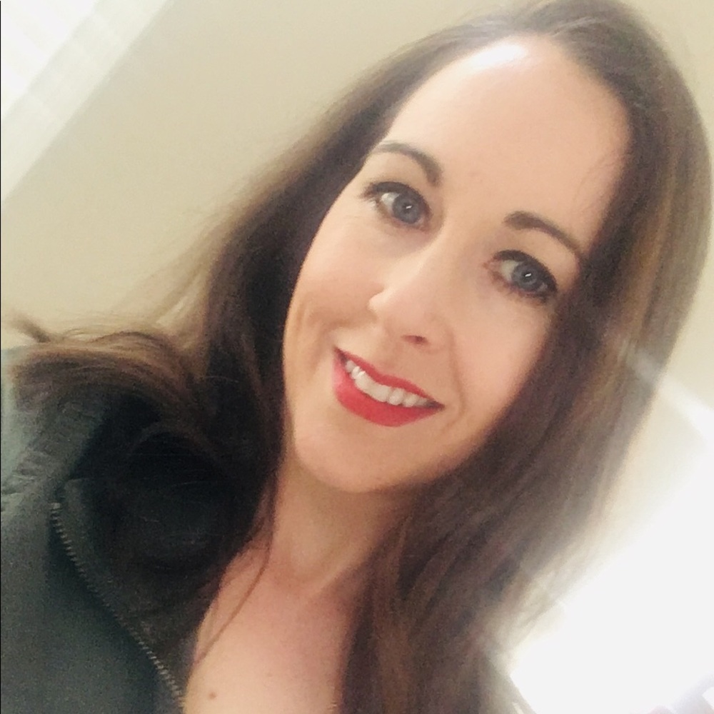 Meet your Posher, Tiffany